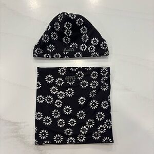 Skida Nordic Hat and Alpine Neck Warmer